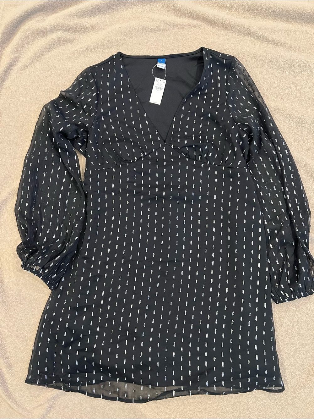 NWT Old Navy Black Metallic Silver Lurex Clip Dot V-Neck Mini Dress Medium